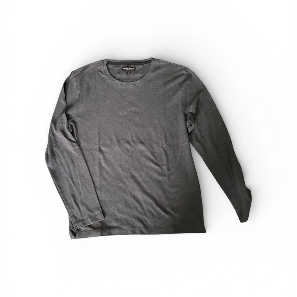 Banana Republic Gray Long Sleeve Tee